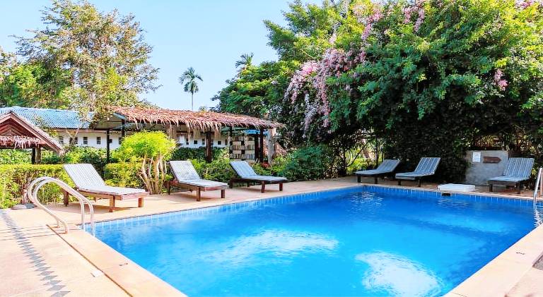 House with pool in Ko Pha-ngan