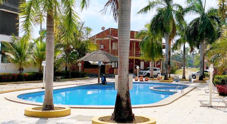 Chalet with pool in Barreirinhas