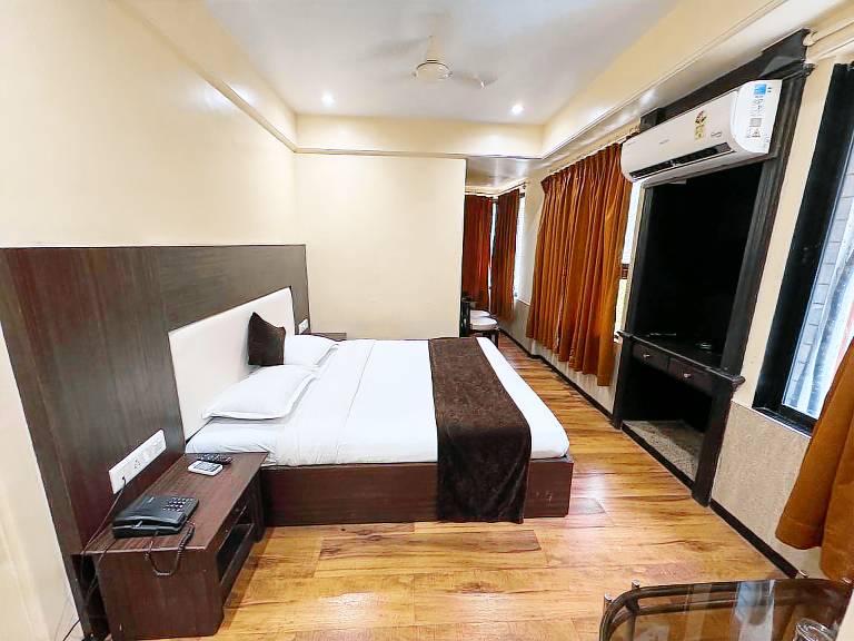 Hotel Divya International