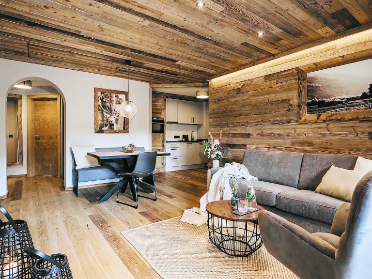 Ferienwohnung mit Hund inScholastika, Tirol  f&uuml;r max. 6 Personen