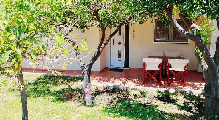 Ferienwohnung Karlovasi