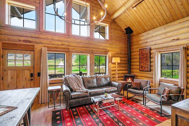 Cabin Livingston