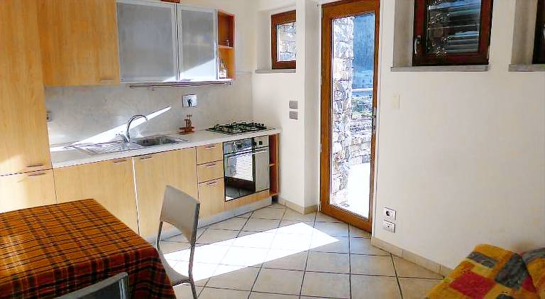 Apartment with 1 room for 4 persons — photo 2