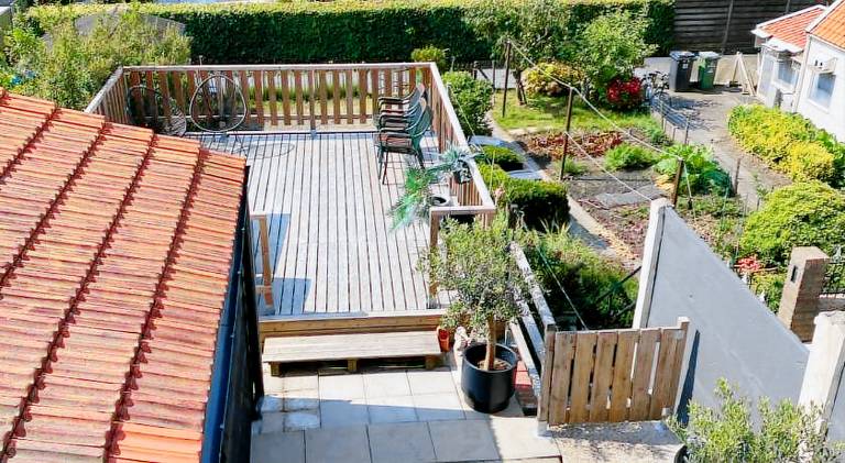 House with BBQ & patio — photo 3
