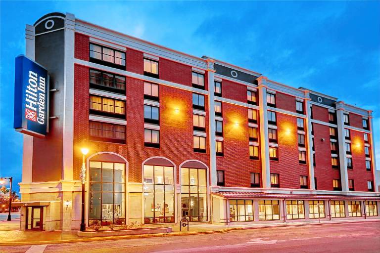 Hilton Garden Inn Terre Haute — photo 4