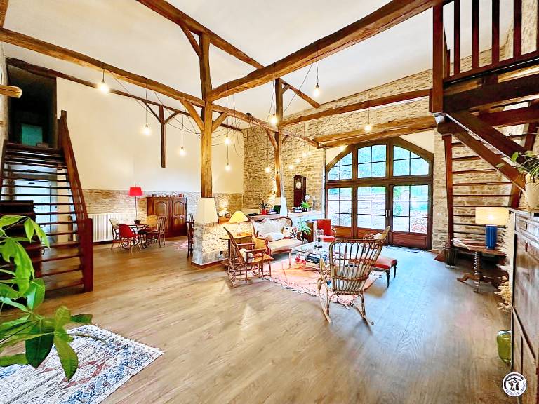 Charmantes burgundisches Haus bei Beaune mit Privatparkplatz