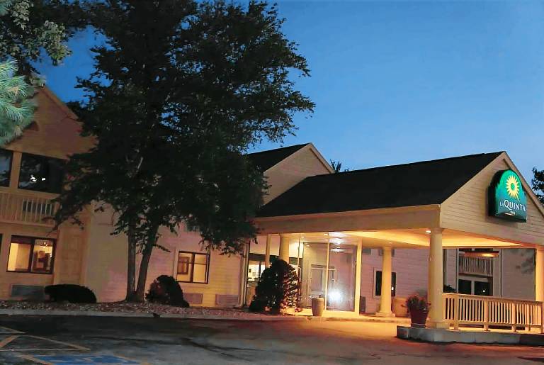 La Quinta Inn by Wyndham Omaha Southwest — photo 5