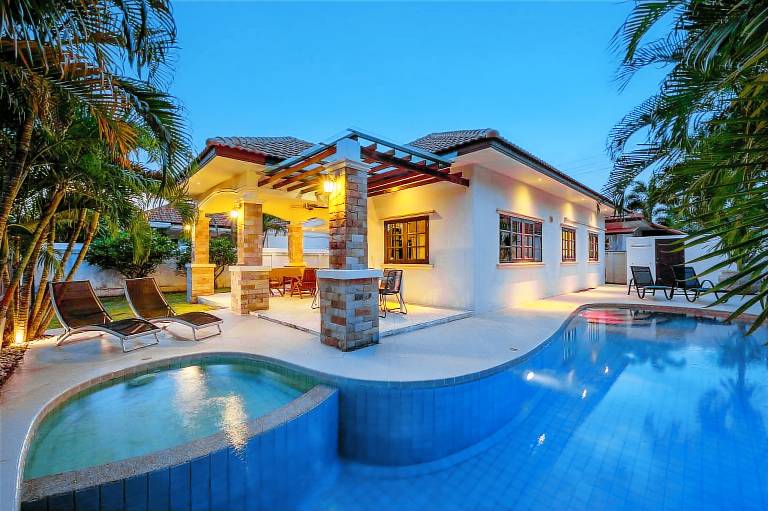 Villa Hin Lek Fai