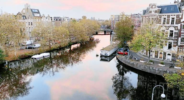 Holiday apartment | Close to Bloemenmarkt in Amsterdam