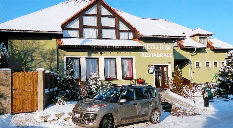 Penzion  Kytín