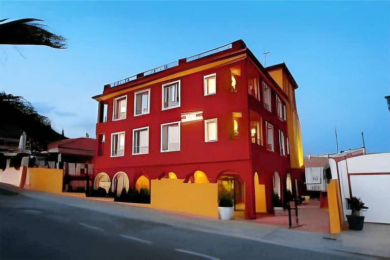 Atrium Hotel in Mazarrón