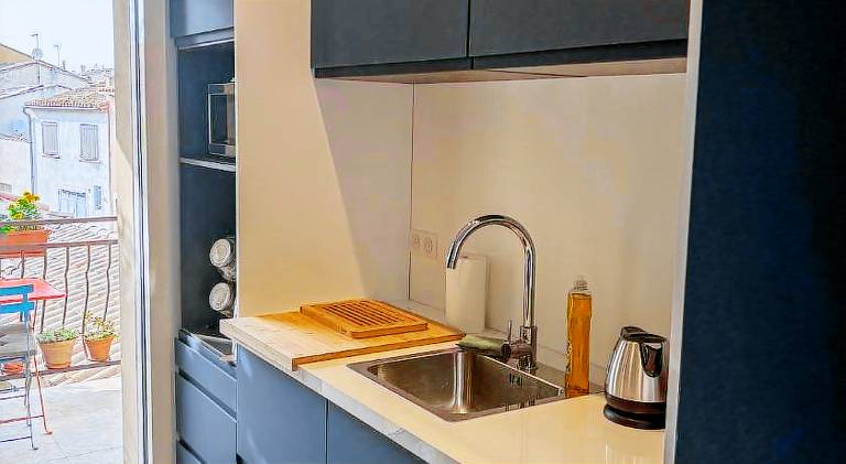 Maison sol en ciel Petit Dejeuner et Parking inclus — photo 3