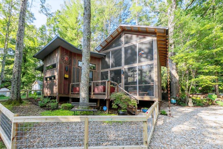 House  Swannanoa