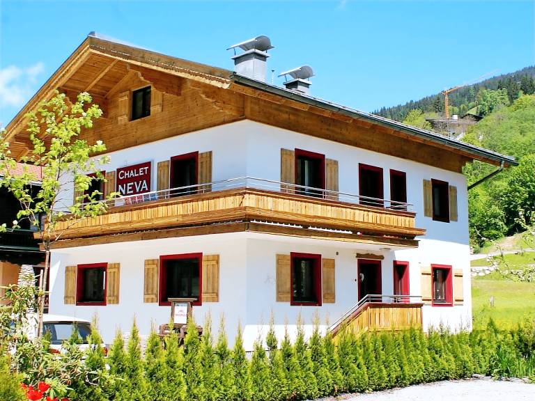 Luxus Chalet mit Wellness in der Nähe des Zentrums