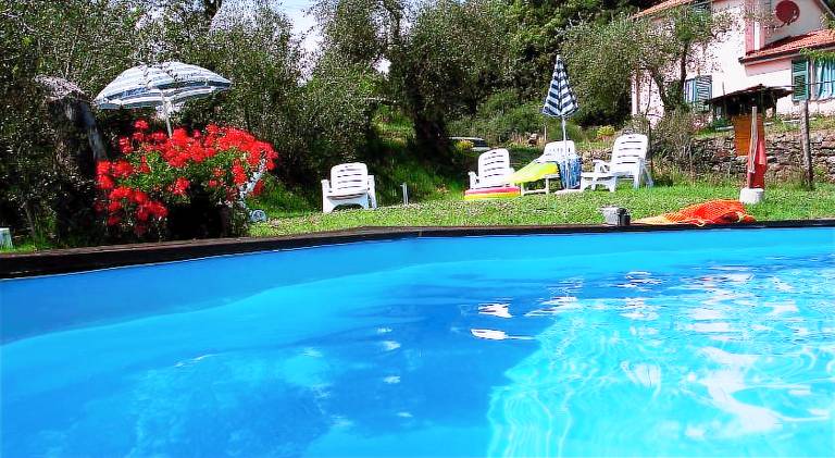 Nice farm with pool & garden | Pet-friendly in Sarzana