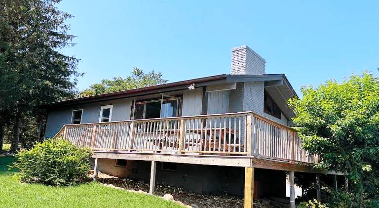 Rental apartment with barbecue in Montauk, NY