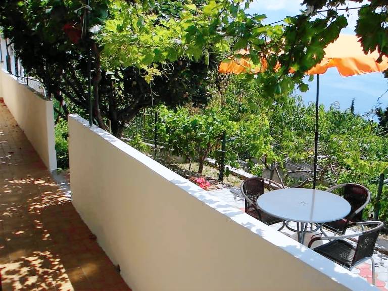 One bedroom apartment with terrace and sea view Marušići, Omiš (A-8632-a) in Omis