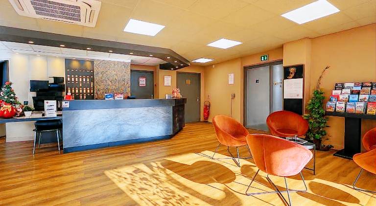 Hotel restaurant Relais de Rixheim Ile Napoleon Mulhouse — photo 3