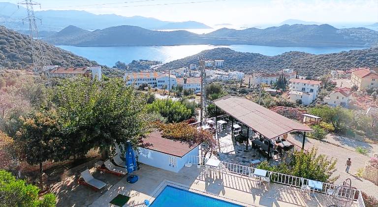 Wonderful rental apartment with garden, pool & BBQ | Dogs allowed — photo 4
