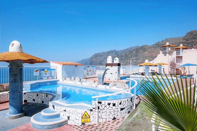 Aparthotel Puerto de Santiago