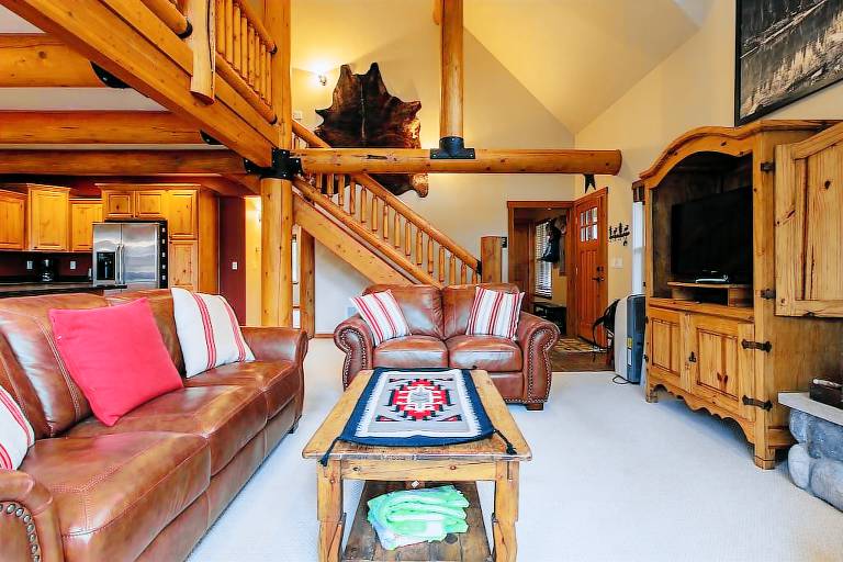 Cabin West Glacier