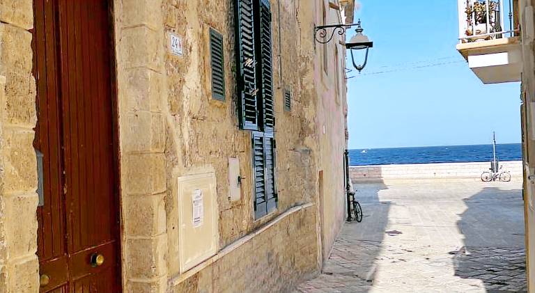 Rental apartment with 1 room for 2 persons in Monopoli