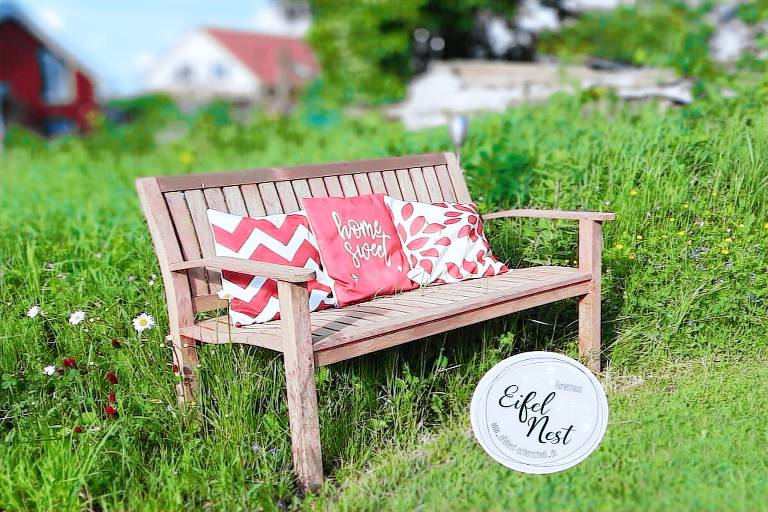 Fully equipped nice vacation home with patio, yard & grill | Pets are welcome — photo 2