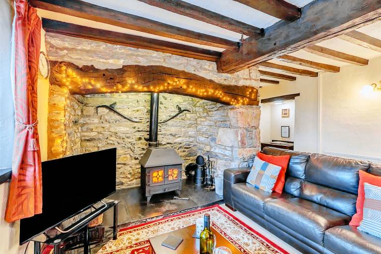 Fully equipped cottage with yard & barbecue | Pet-friendly — photo 2