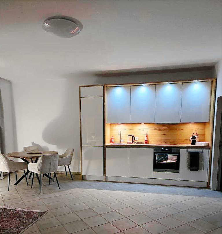 Apartment with 1 room for 4 persons — photo 3