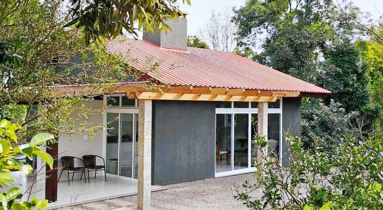 House with 1 room for 8 persons in Santa Cruz do Sul