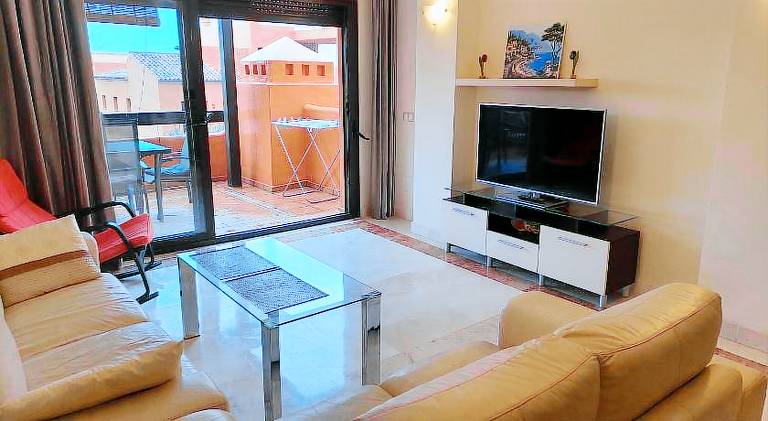 Fully equipped lovely rental apartment with private pool, yard & hot tub | Close to the beach | Pets are welcome — photo 2