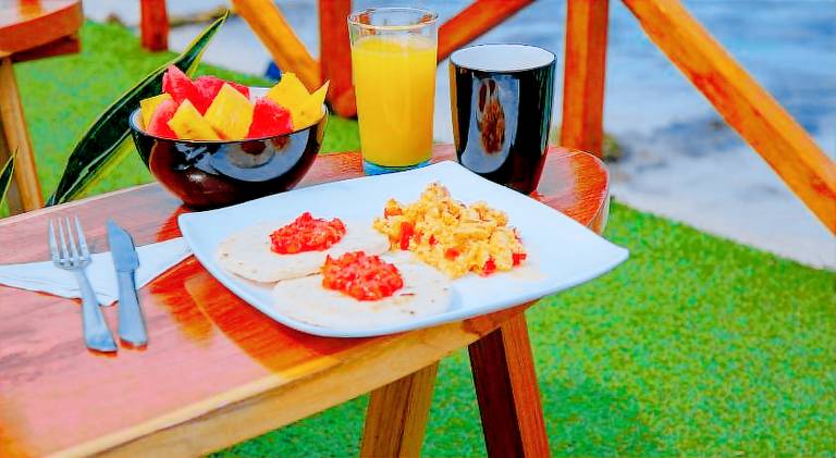 Solarium Beach Club — photo 4