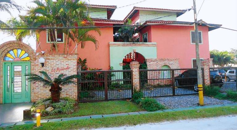 Nice apartment with pool | Next to the beach | Pets are welcome in Bertioga