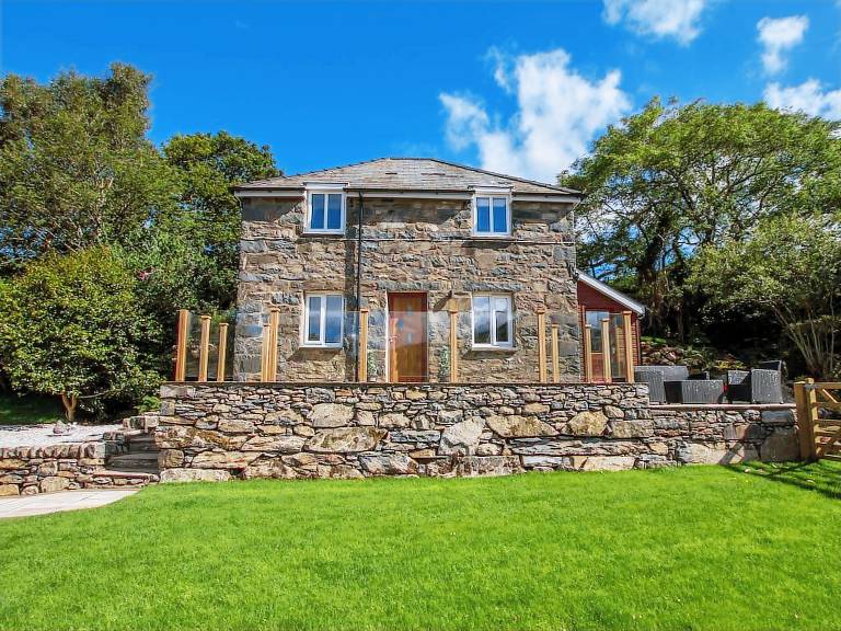 Cottage  Llanbedr