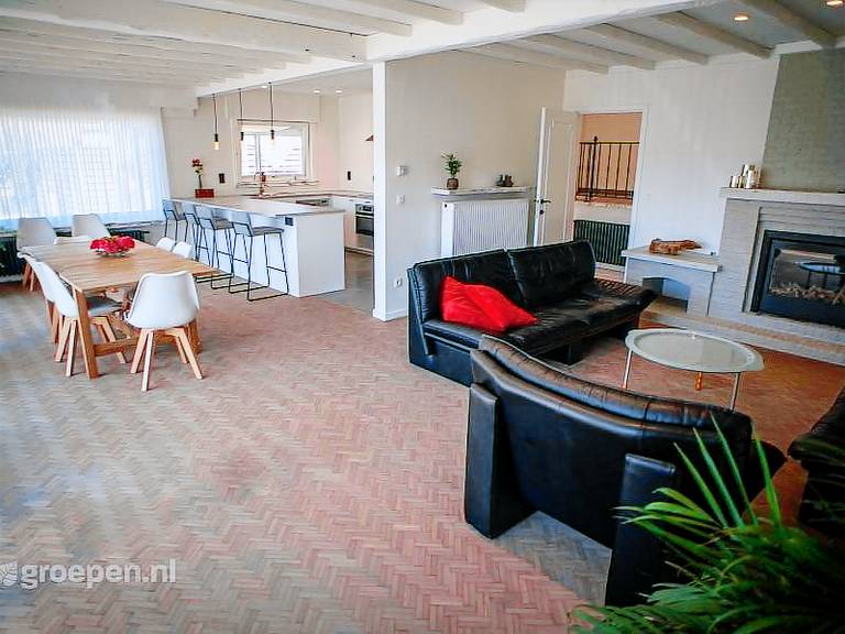 Vacation home with terrace in Blankenberge