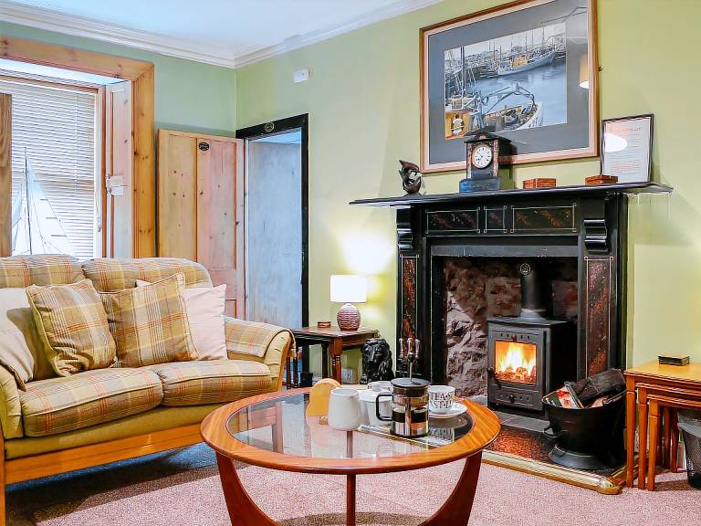 Cottage Buckie