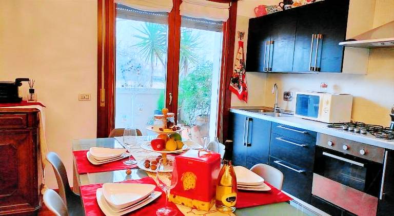 Rental apartment with 3 rooms for 5 persons — photo 3