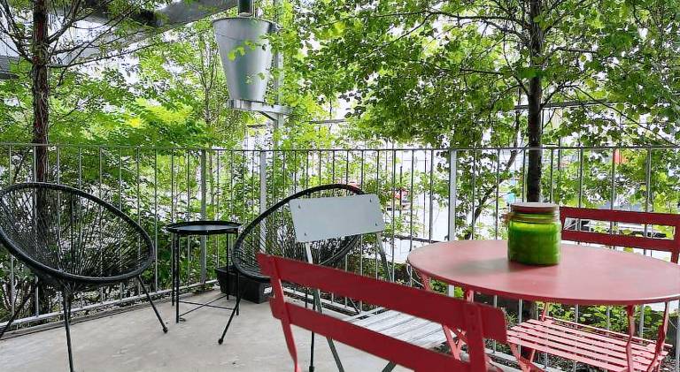 Fully equipped wonderful holiday apartment with patio | Next to Place des Quinconces | Perfect for remote work | Pet-friendly — photo 5