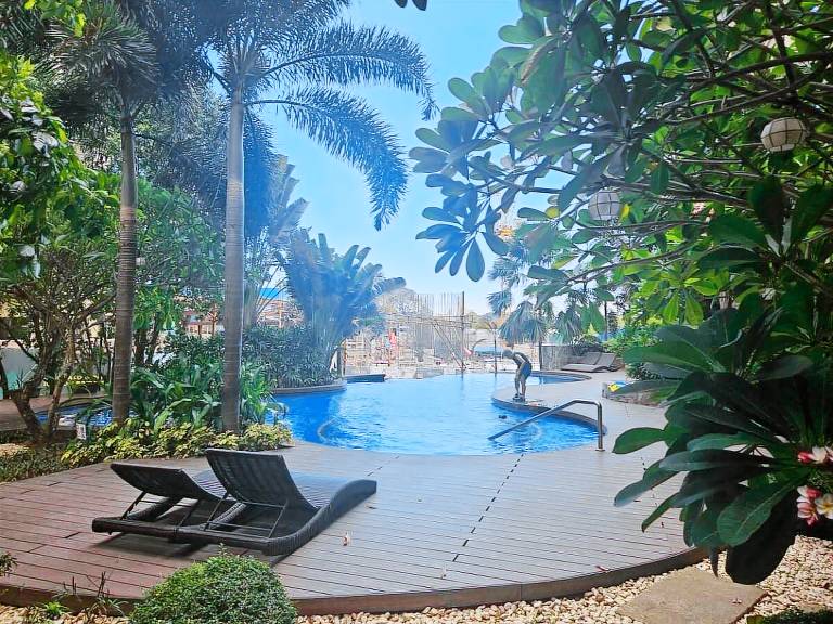 Beautiful vacation home with pool & garden | Suitable for remote work | Pets are welcome — photo 3