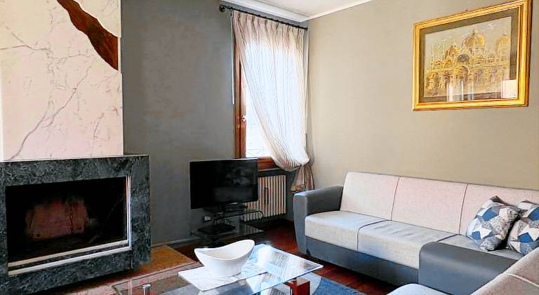 Holiday apartment with 2 rooms for 4 persons — photo 2