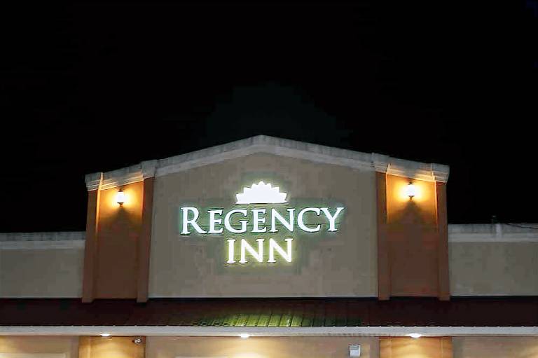 Regency Inn