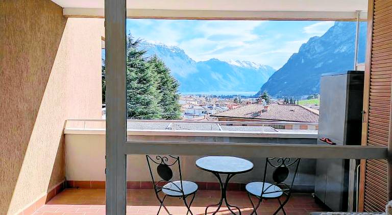 Rental apartment with pool & grill | Dogs allowed in Riva del Garda
