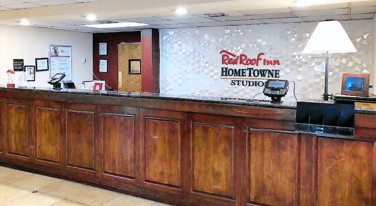 HomeTowne Studios Augusta — photo 5