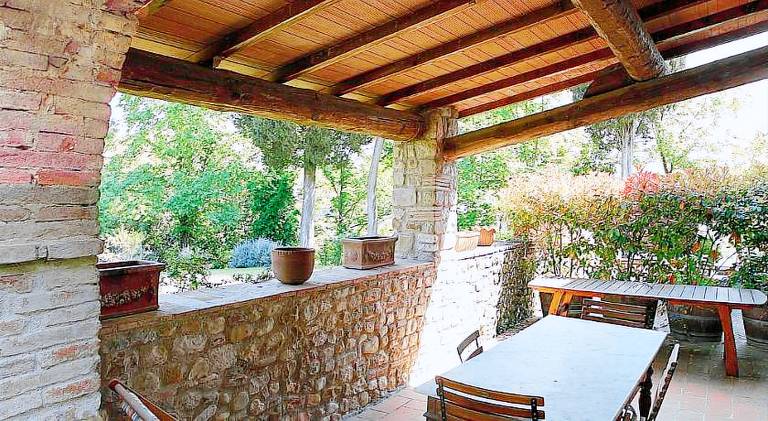 Farm with barbecue, yard & pool | Pet-friendly — photo 5
