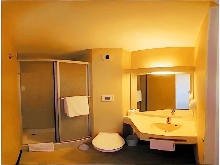 Brit Hotel Rouen Sud Val De Reuil — photo 2