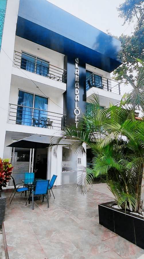 Hotel Granada Loft Inn