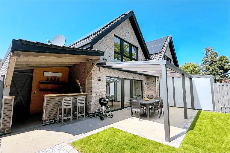 100 m&sup2; Ferienhaus