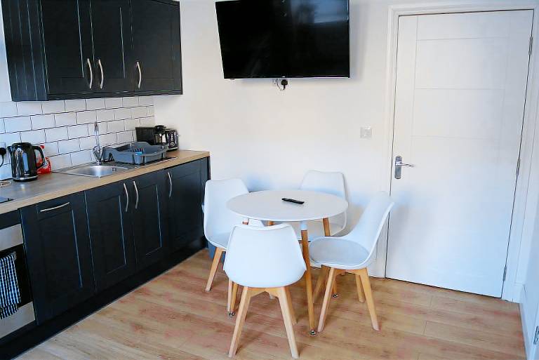 Family-oriented wonderful apartment | Pets allowed — photo 2