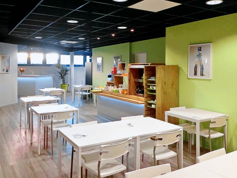 Ibis budget Cholet Centre — photo 5