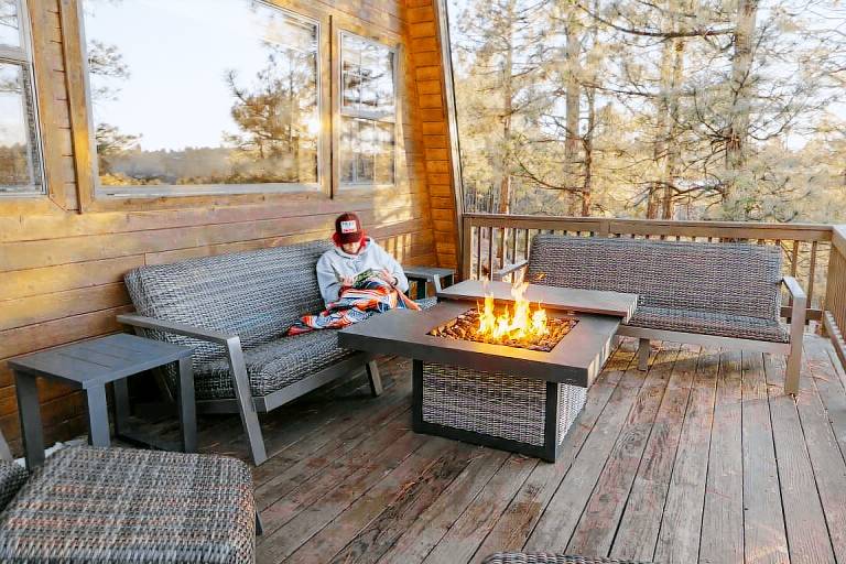 Child-friendly spacious cabin with barbeque & yard | Mountain view | Perfect for remote work | Dogs allowed — photo 5